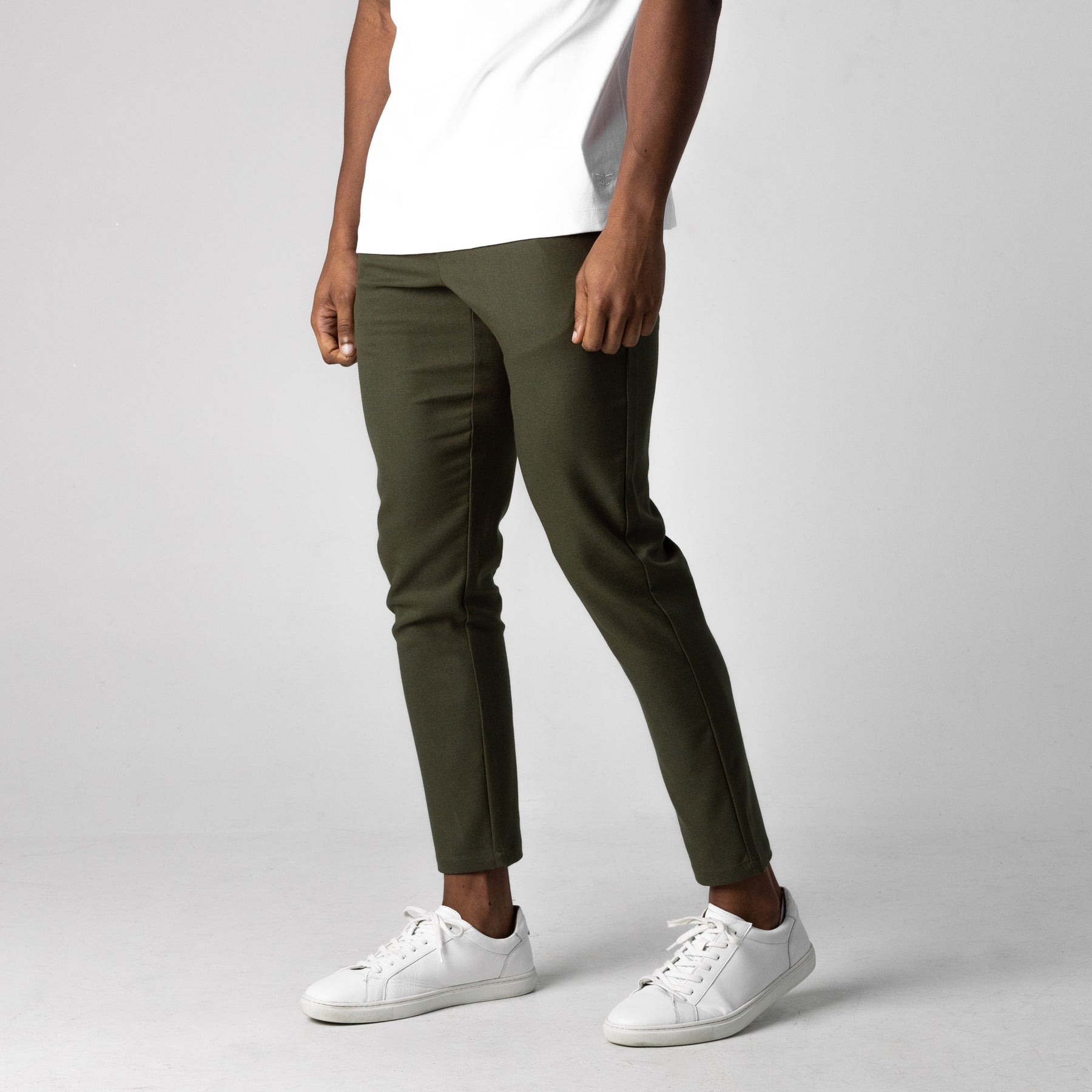 ACTIVE JEANS CHINOS